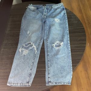 Simple society, blue jeans mom jeans